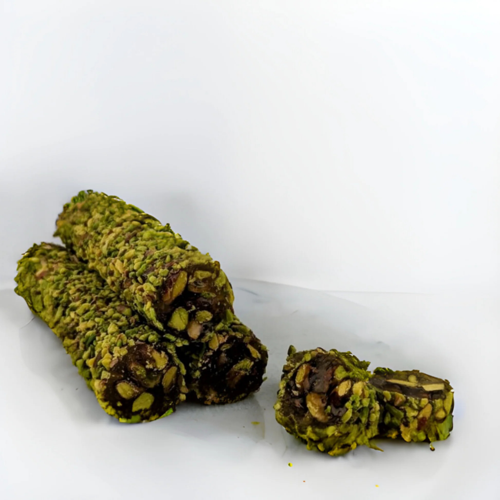 Susam, bal ve Antep fıstıklı Türk Lokumu – 250 g