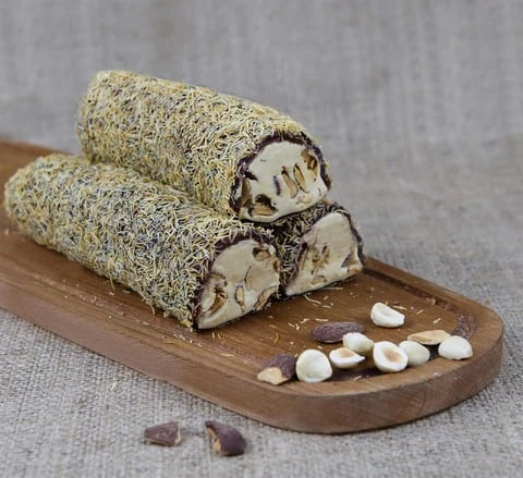 Türkischer Honig mit Brombeeren, Kadayıf und Mandeln 250 g